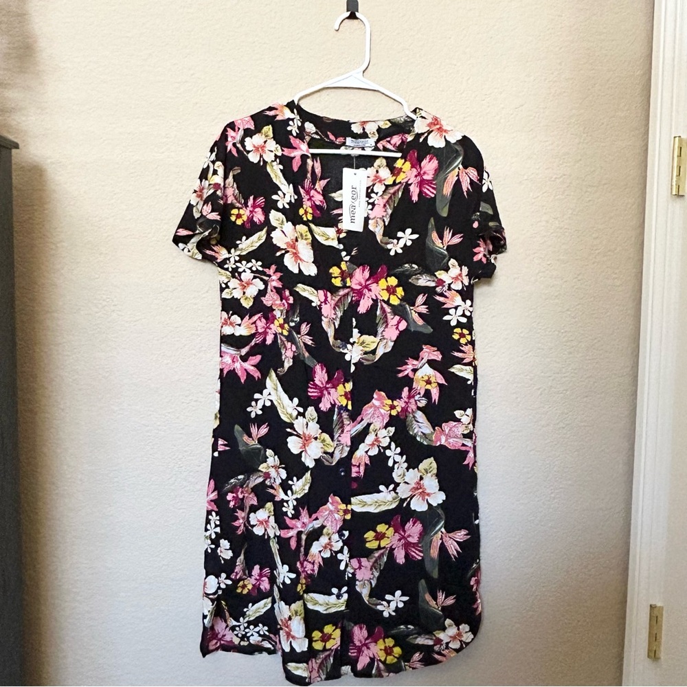Women’s Meaneor Black Floral Dress, Size Medium